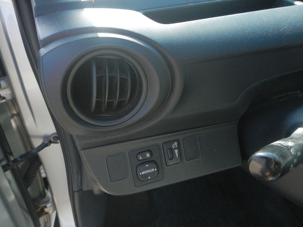 2012 Toyota Prius Image 54