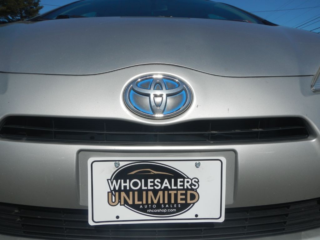 2012 Toyota Prius Image 56