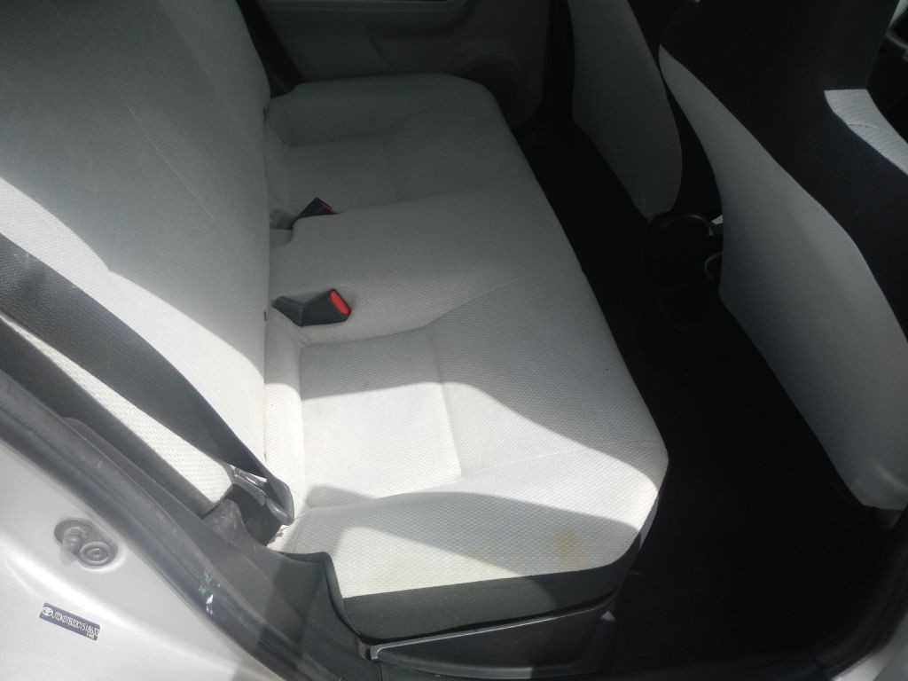 2012 Toyota Prius Image 29