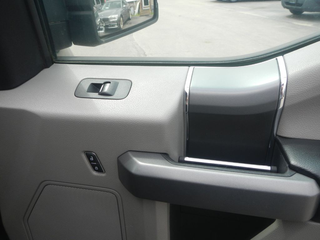 2016 Ford F-150 Image 20