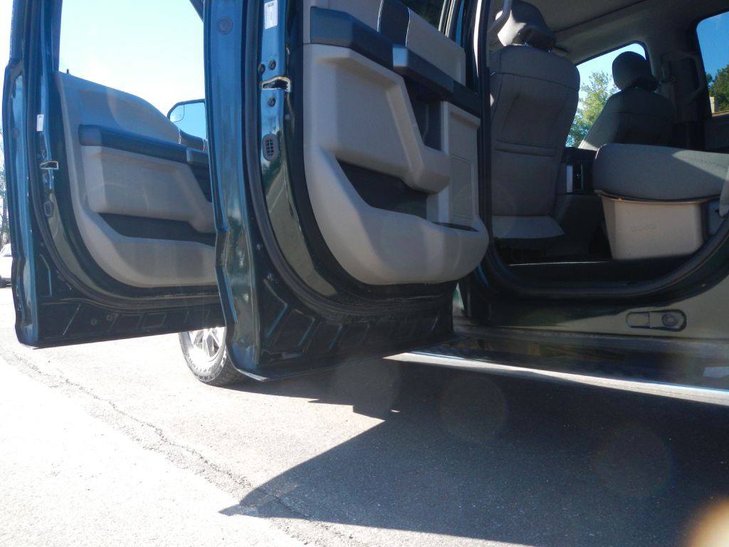 2016 Ford F-150 Image 17