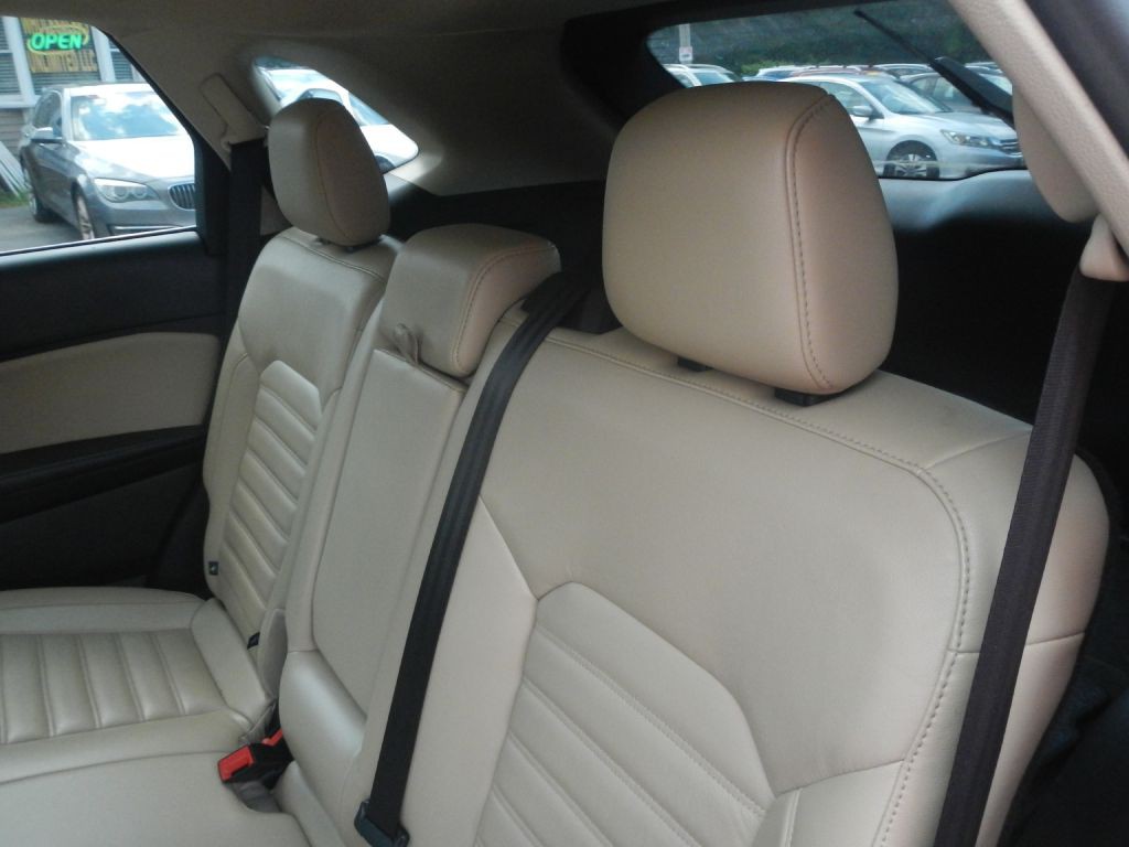 2015 Ford Edge Image 5