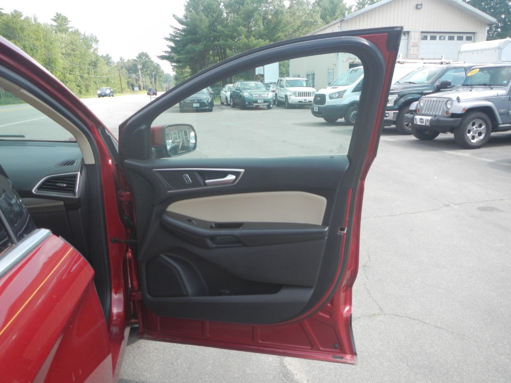 2015 Ford Edge Image 13