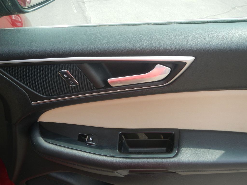 2015 Ford Edge Image 14
