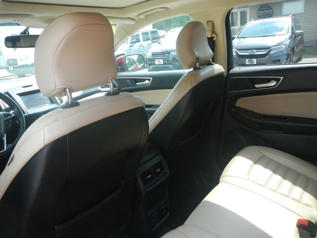 2015 Ford Edge Image 40