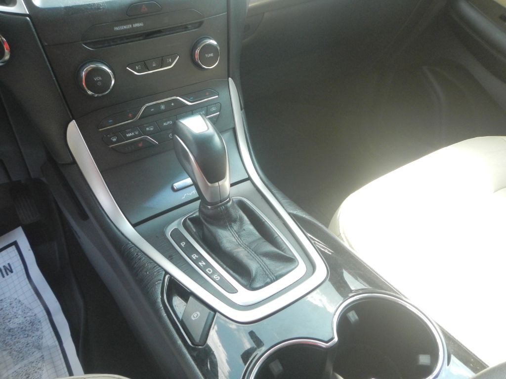 2015 Ford Edge Image 50