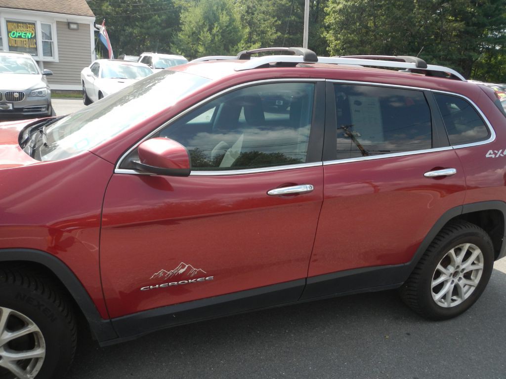2015 Jeep Cherokee Image 42