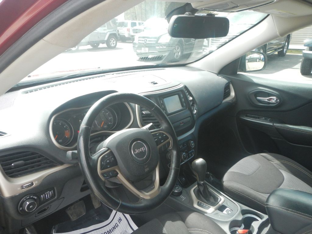 2015 Jeep Cherokee Image 3
