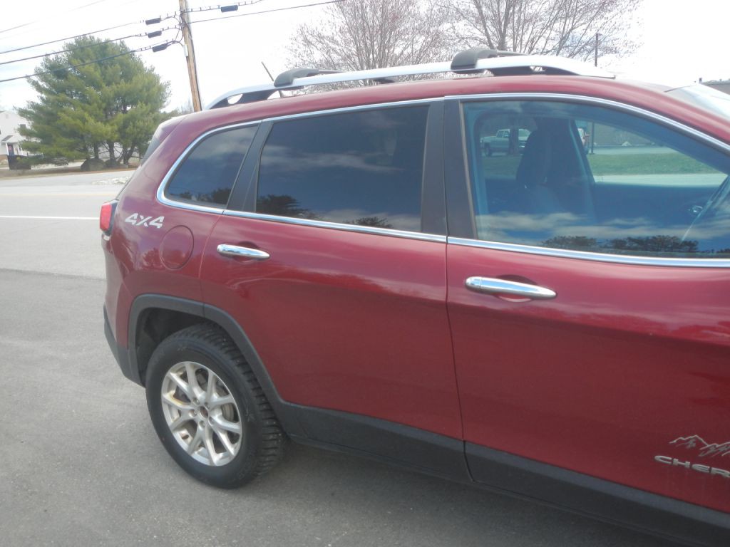 2015 Jeep Cherokee Image 14