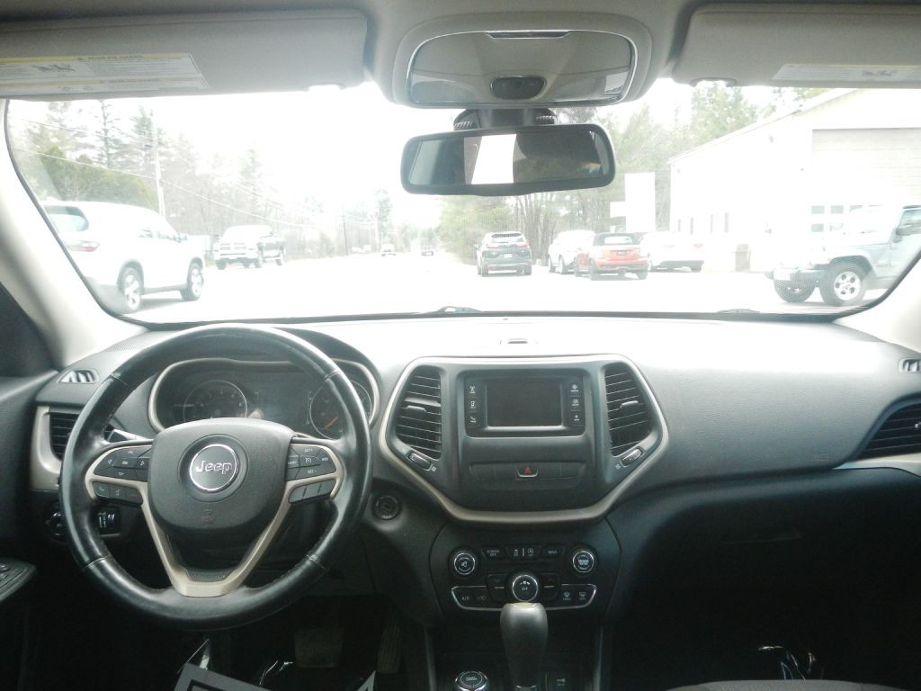2015 Jeep Cherokee Image 41