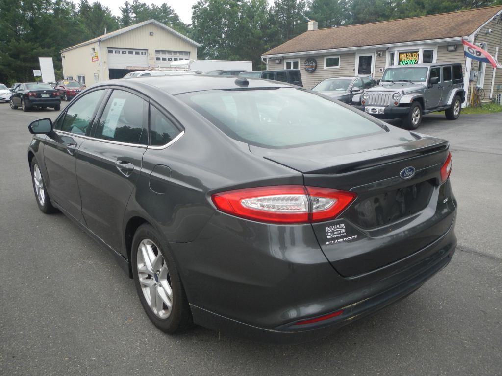 2016 Ford Fusion Image 7