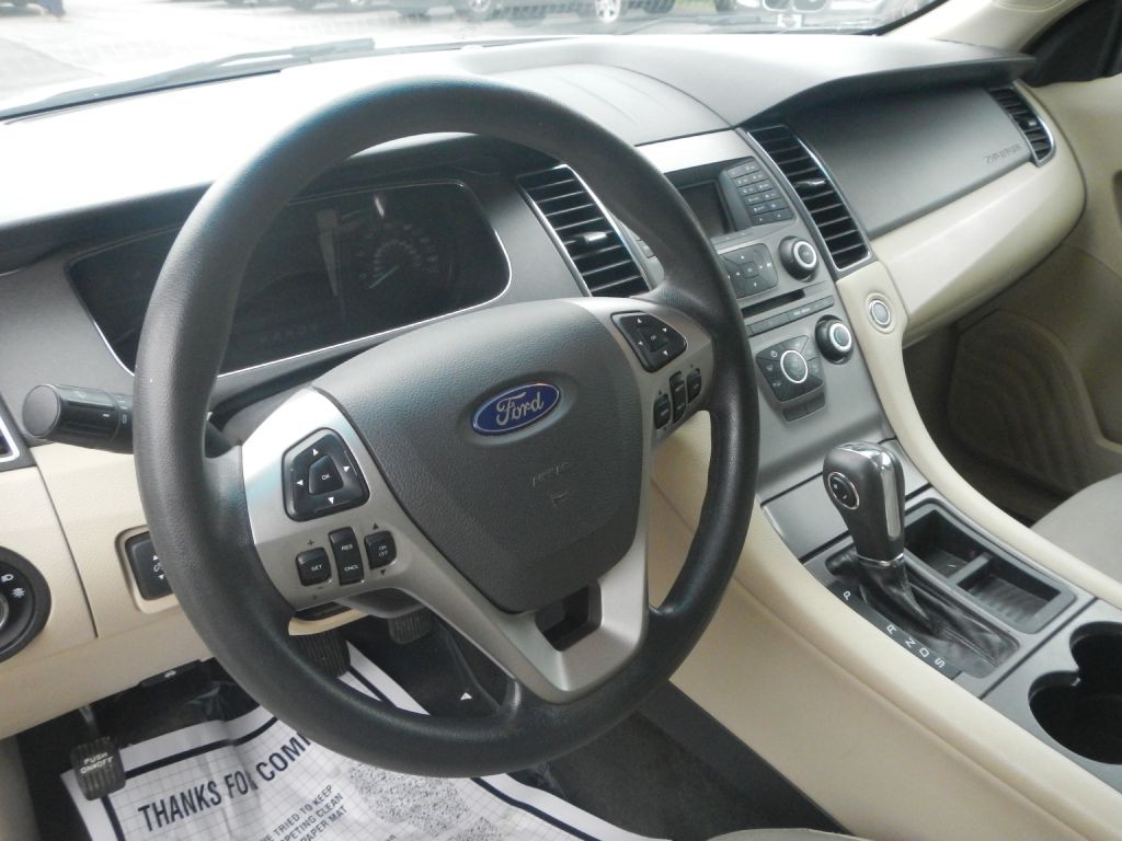 2014 Ford Taurus Image 56