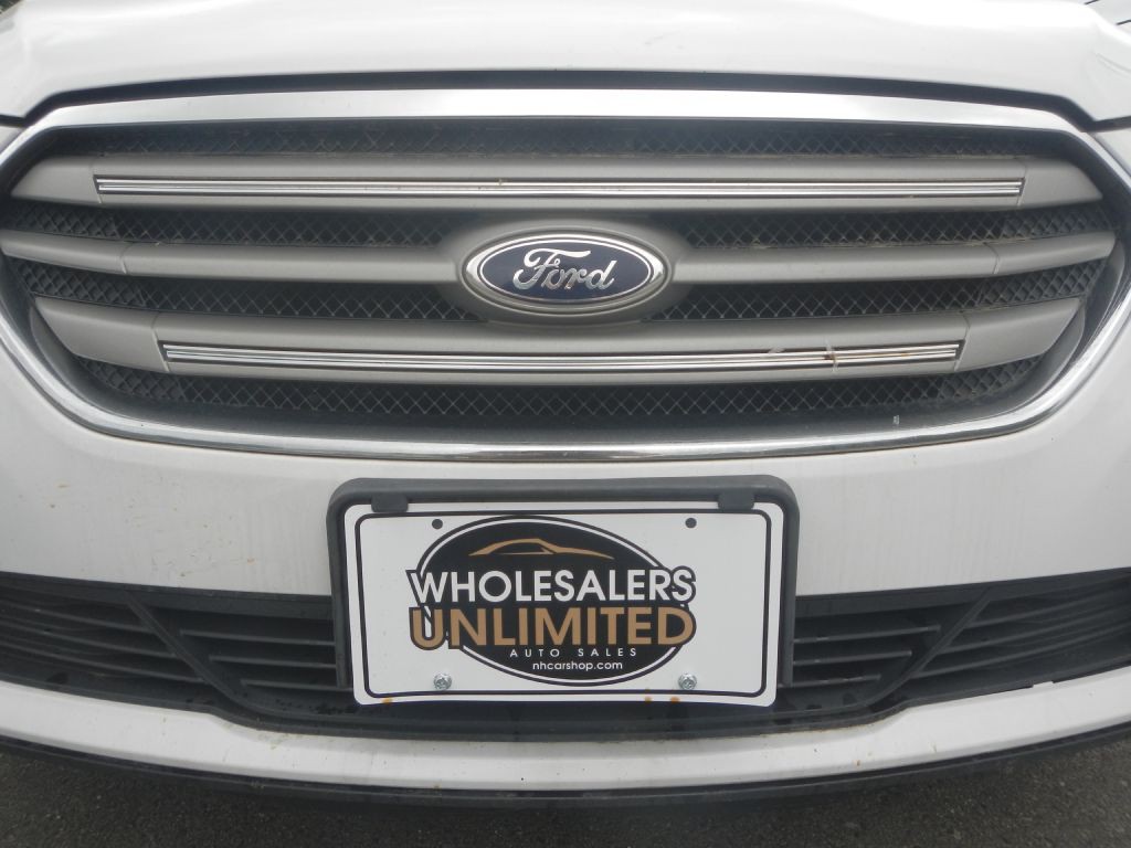 2014 Ford Taurus Image 60
