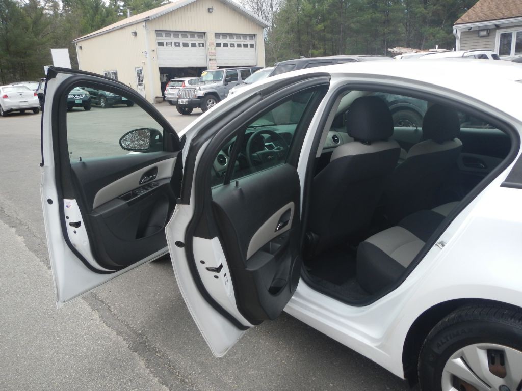 2016 Chevrolet Cruze Image 12