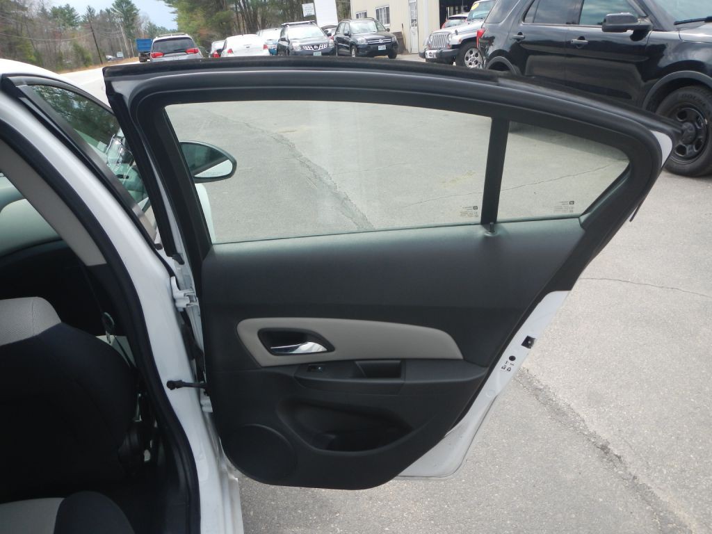 2016 Chevrolet Cruze Image 36