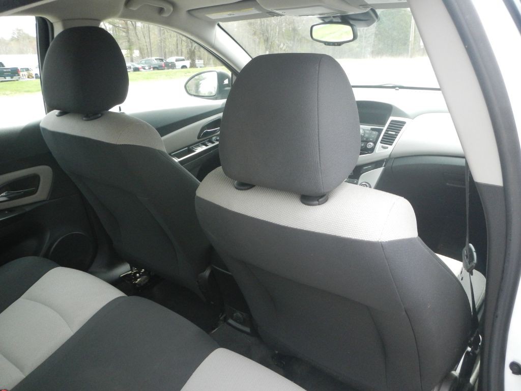 2016 Chevrolet Cruze Image 40