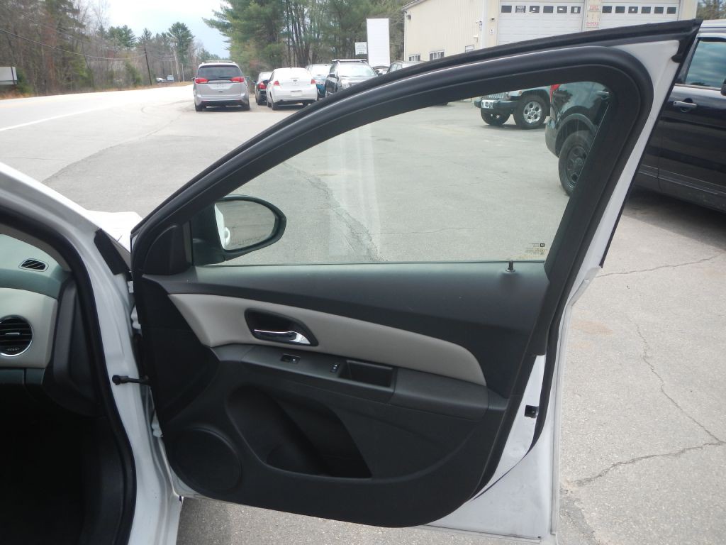 2016 Chevrolet Cruze Image 43