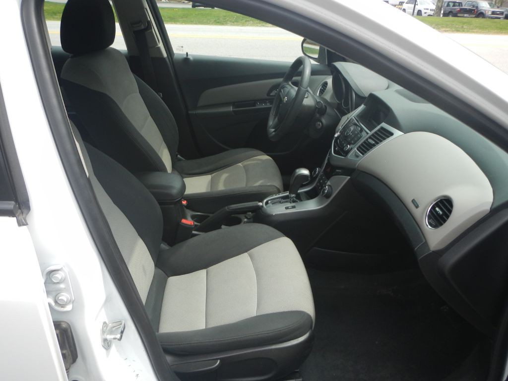 2016 Chevrolet Cruze Image 45