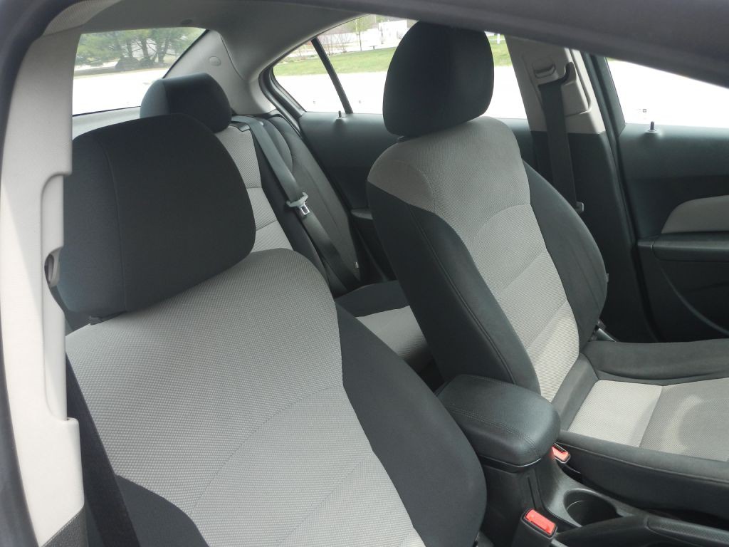 2016 Chevrolet Cruze Image 46