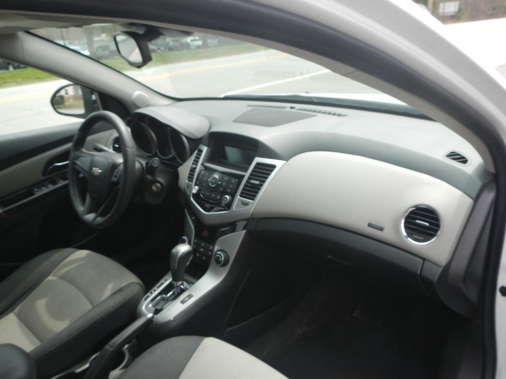 2016 Chevrolet Cruze Image 47