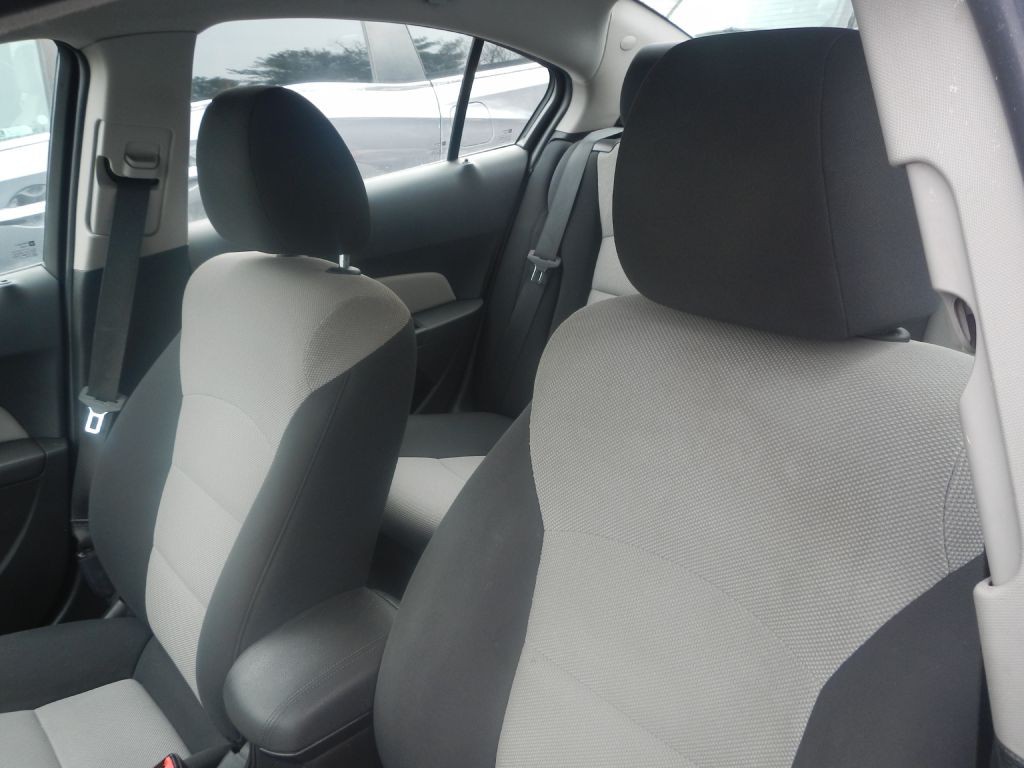 2016 Chevrolet Cruze Image 6