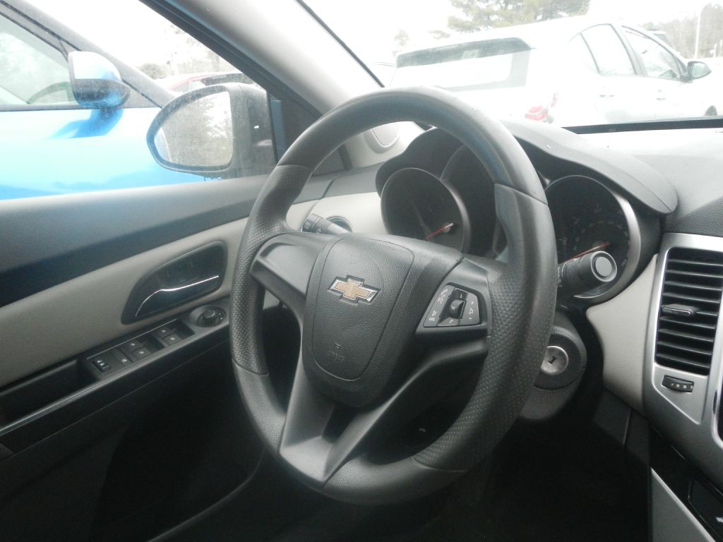 2016 Chevrolet Cruze Image 19