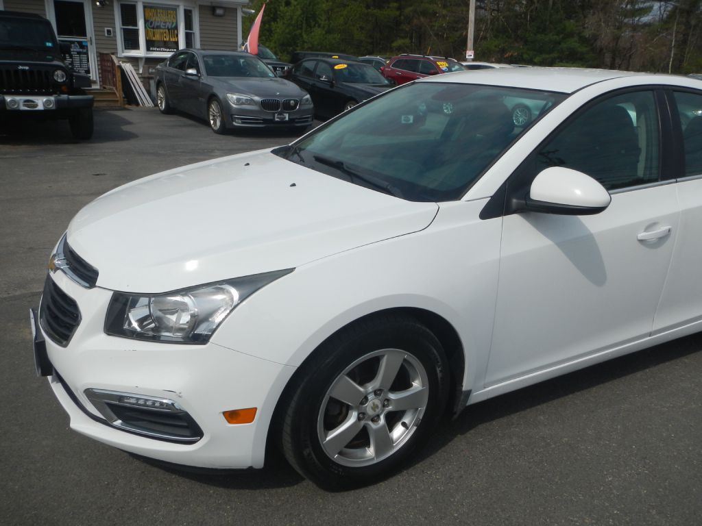 2015 Chevrolet Cruze Image 10