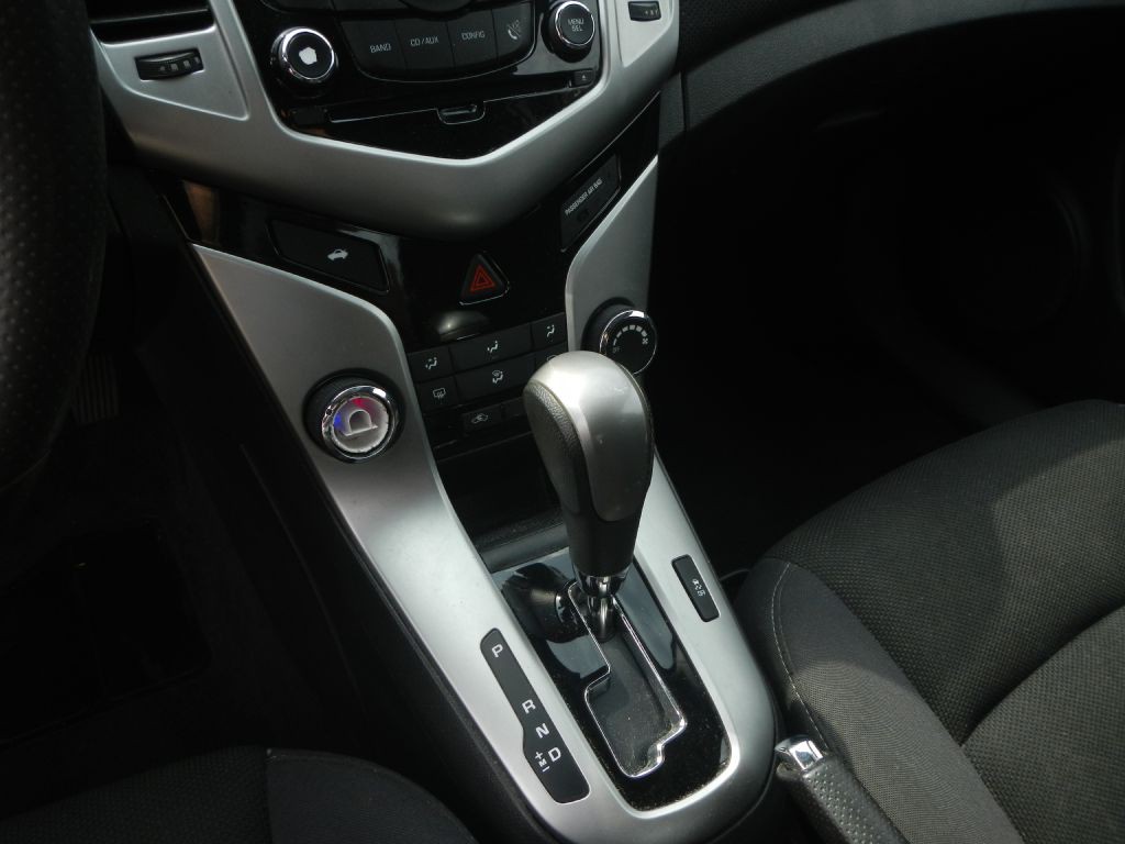 2015 Chevrolet Cruze Image 23