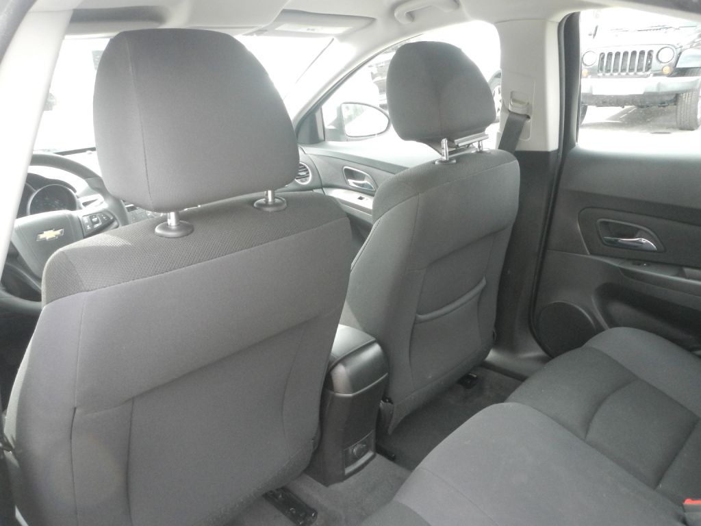 2015 Chevrolet Cruze Image 29