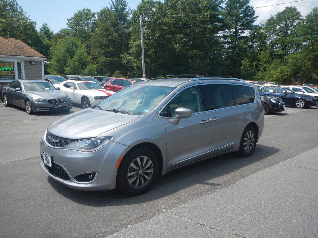 2019 Chrysler Pacifica Image 59