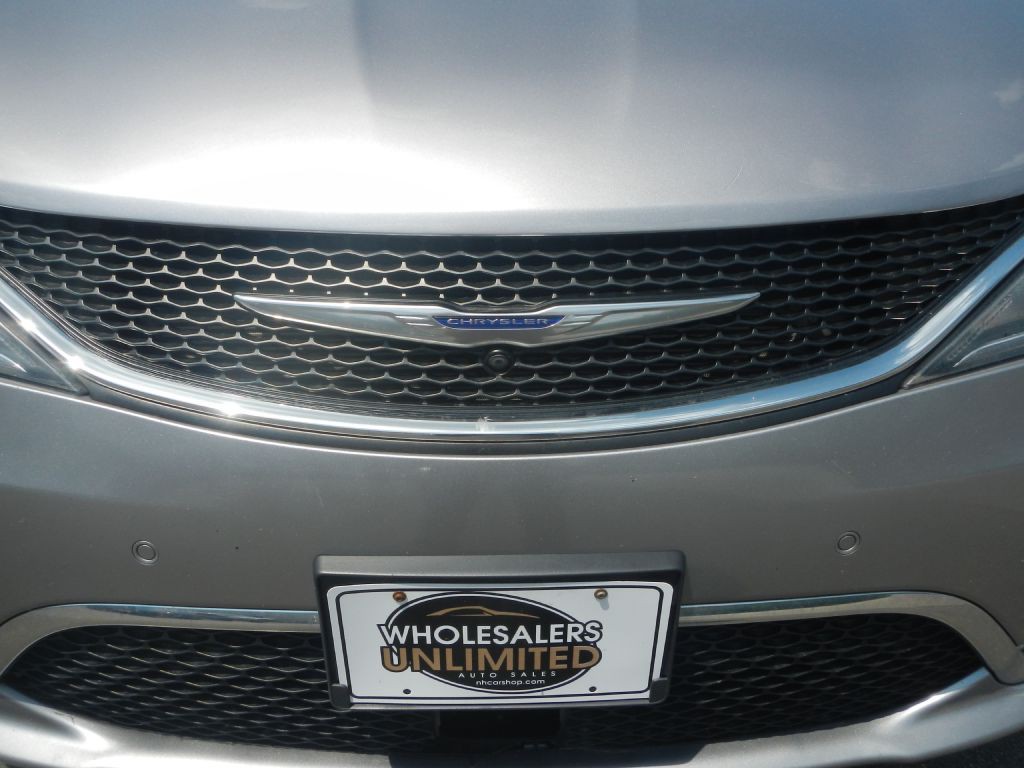 2019 Chrysler Pacifica Image 61