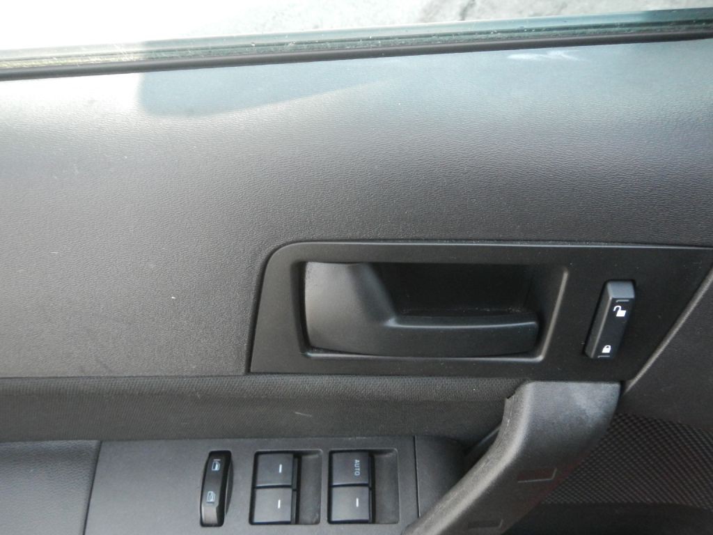 2010 Ford Focus Image 45