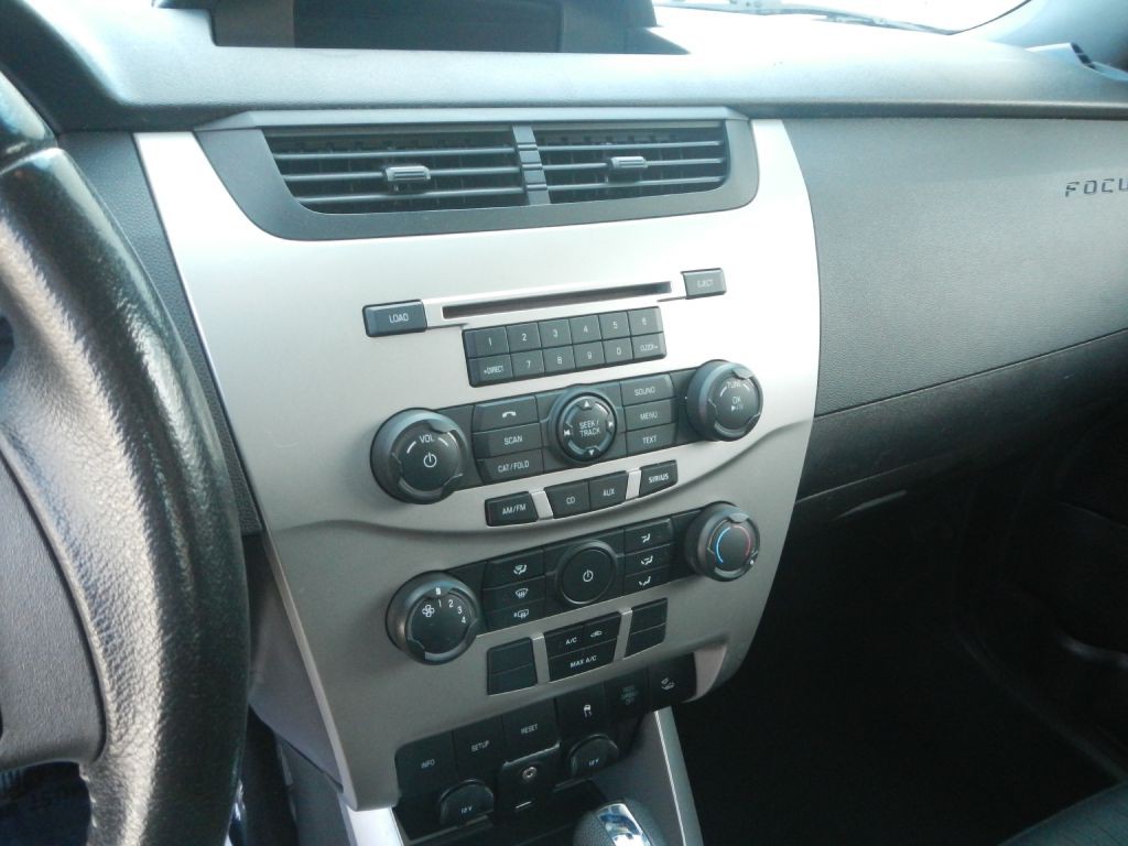 2010 Ford Focus Image 49