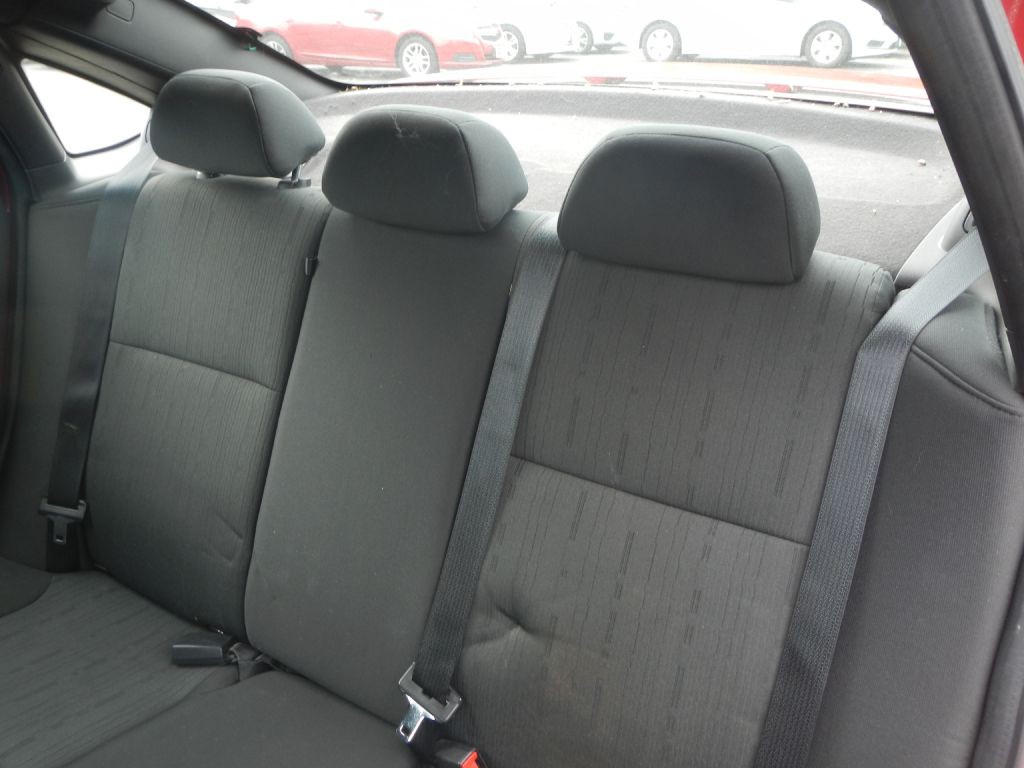 2010 Ford Focus Image 5