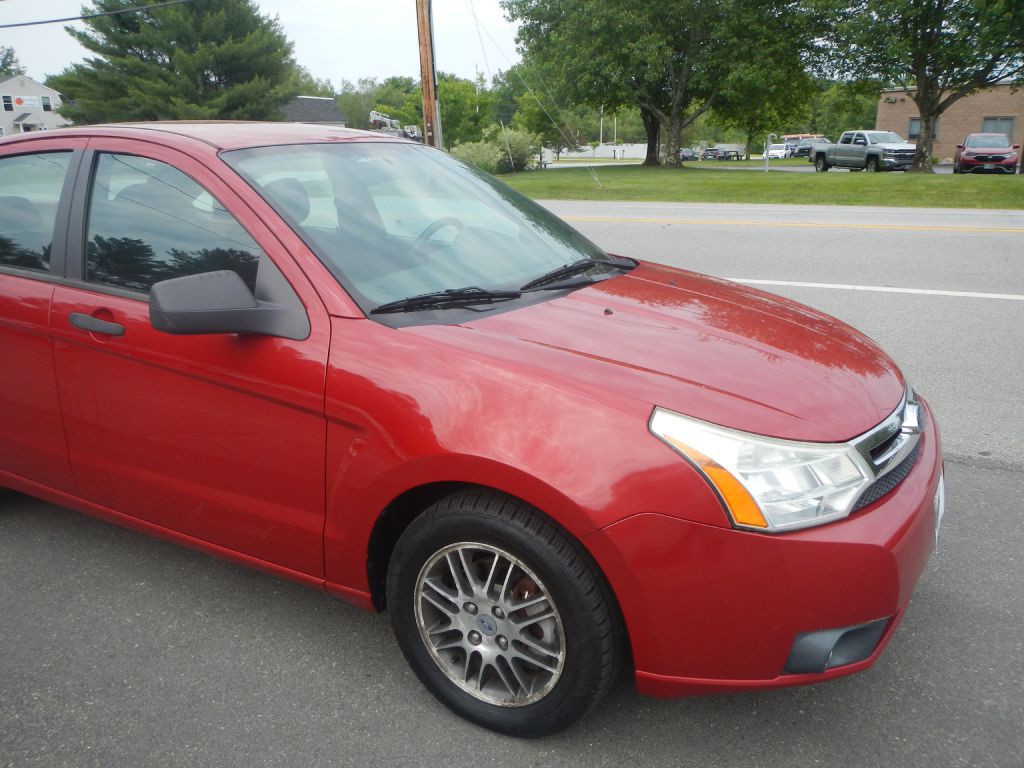 2010 Ford Focus Image 12