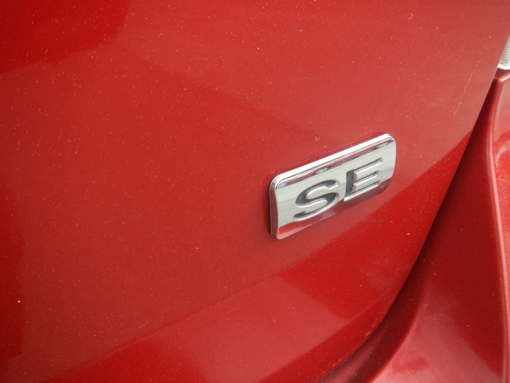 2010 Ford Focus Image 32