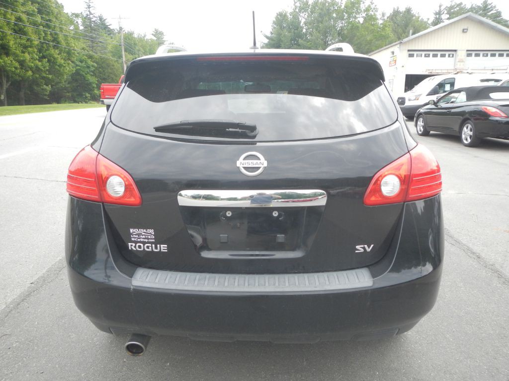 2011 Nissan Rogue Image 31