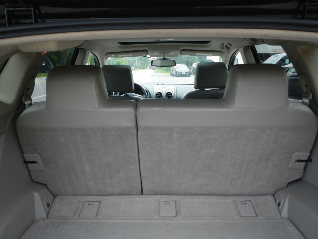 2011 Nissan Rogue Image 35