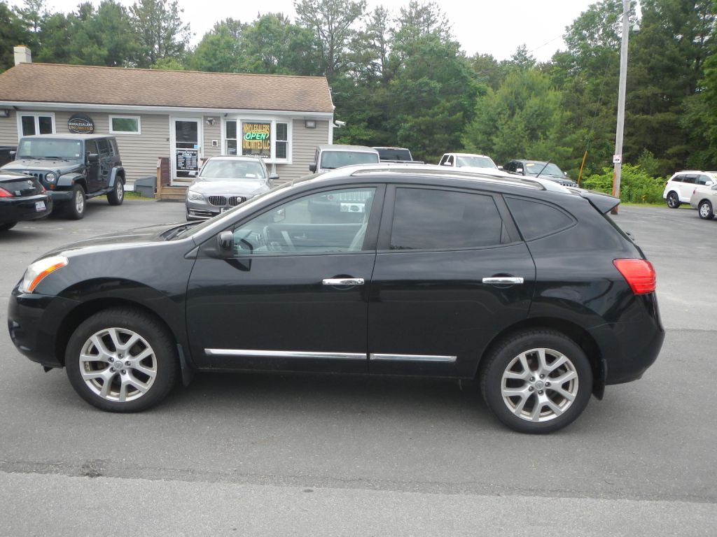2011 Nissan Rogue Image 37