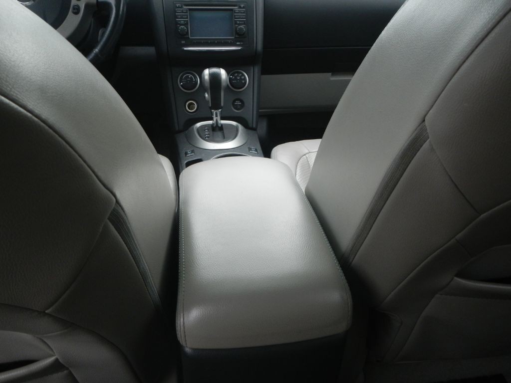 2011 Nissan Rogue Image 42