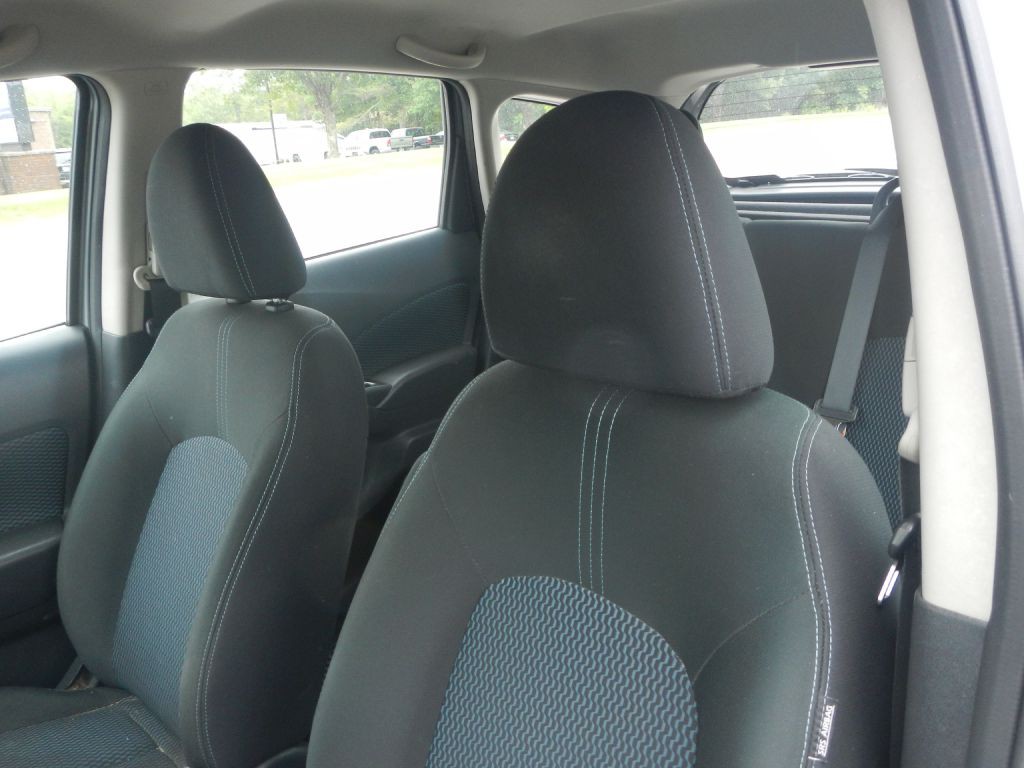 2014 Nissan Versa Image 9