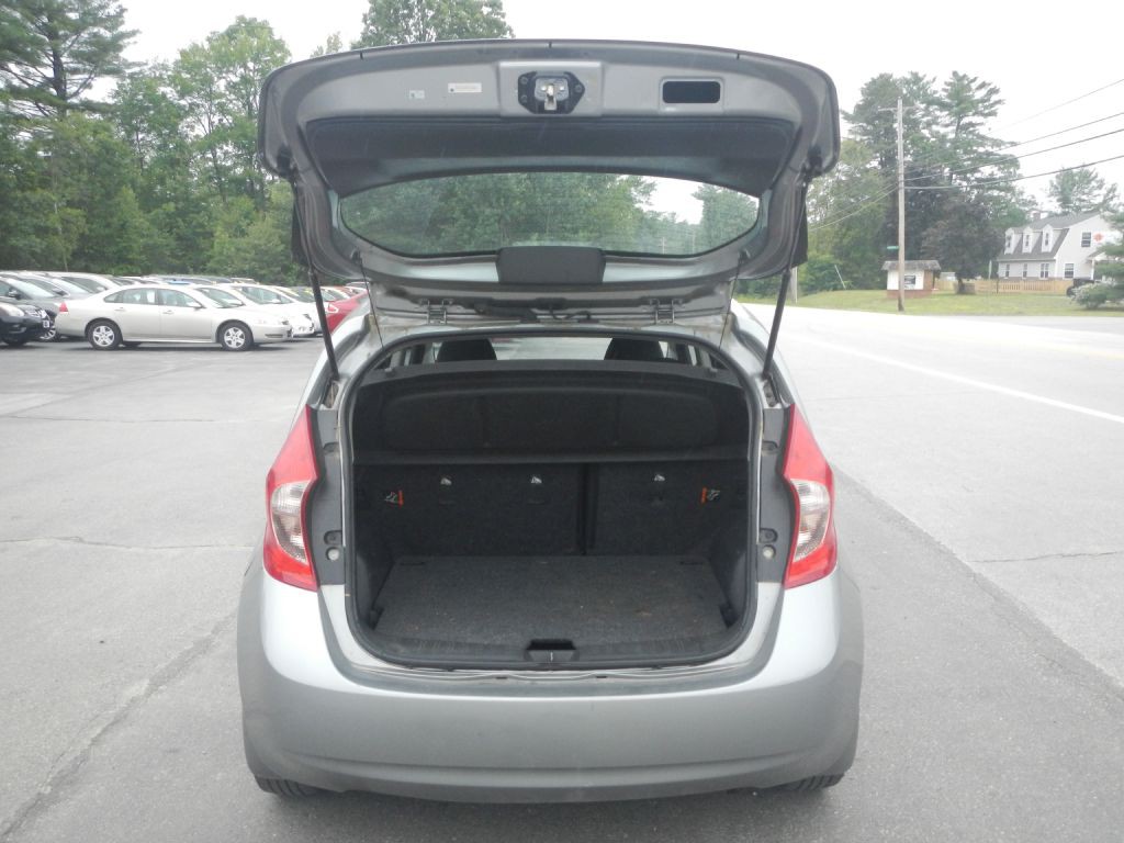 2014 Nissan Versa Image 33