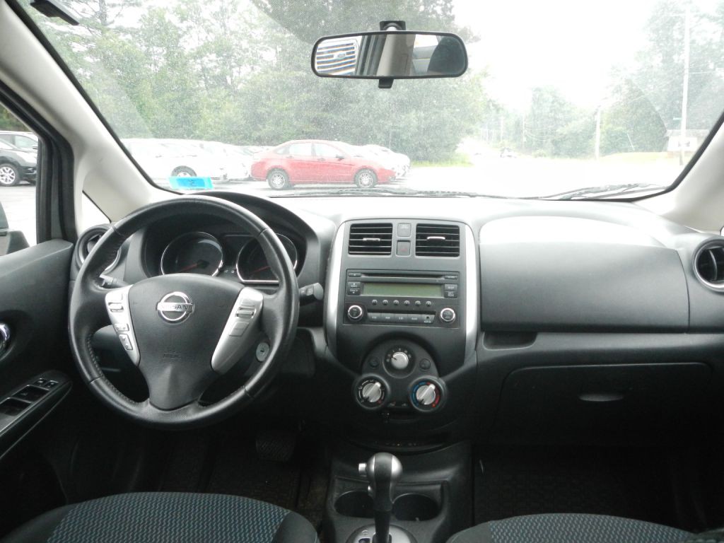 2014 Nissan Versa Image 42