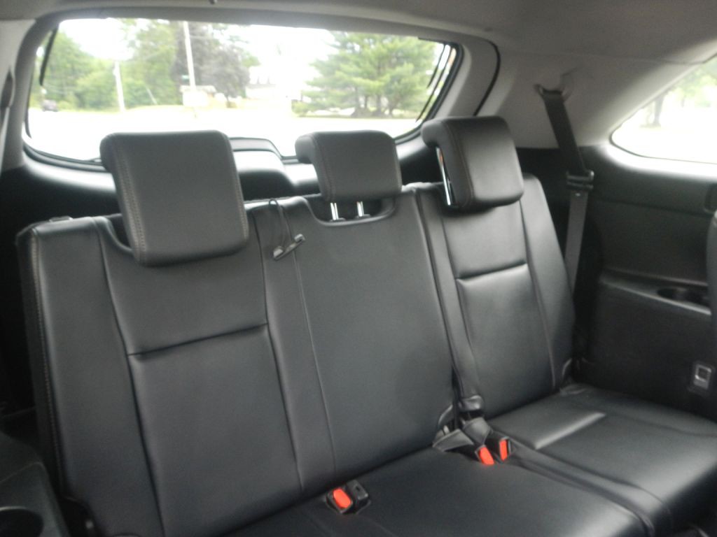 2014 Toyota Highlander Image 9