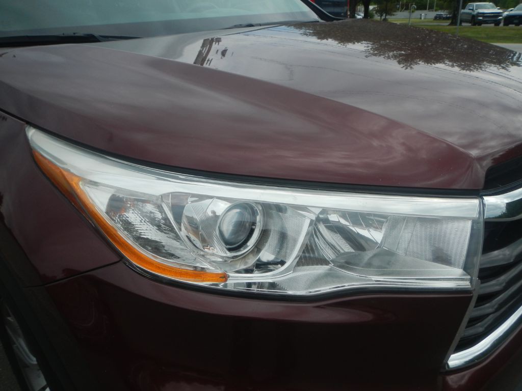2014 Toyota Highlander Image 14