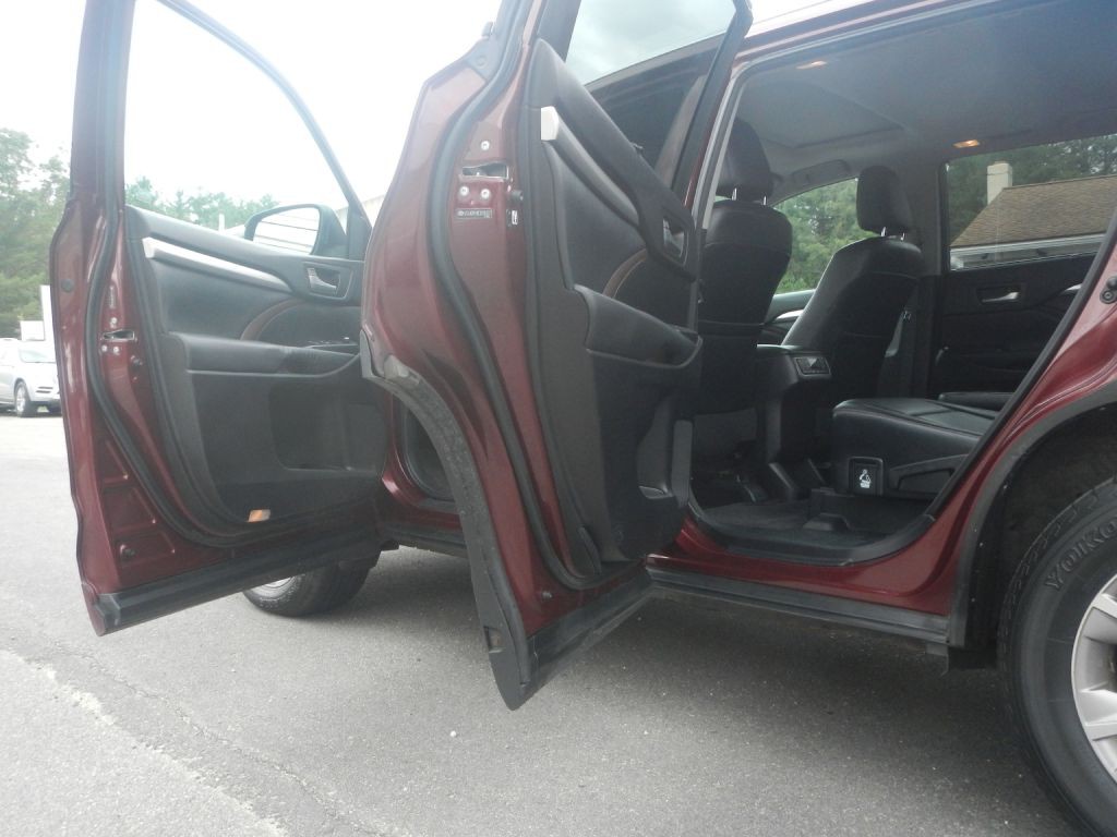2014 Toyota Highlander Image 47