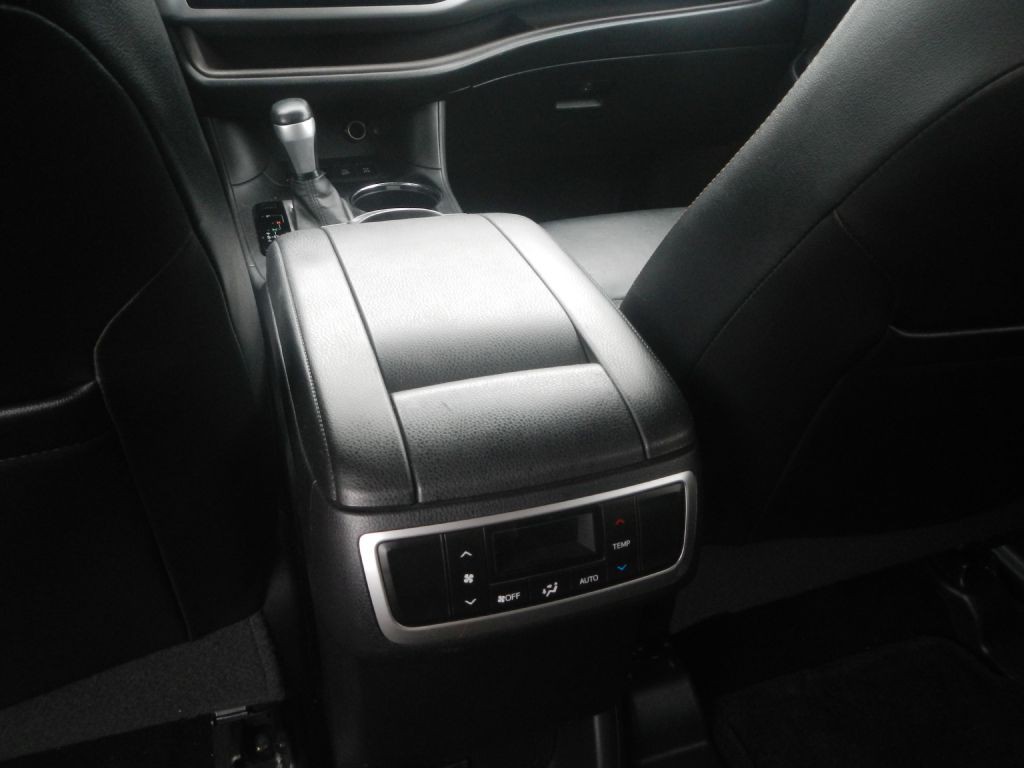 2014 Toyota Highlander Image 53