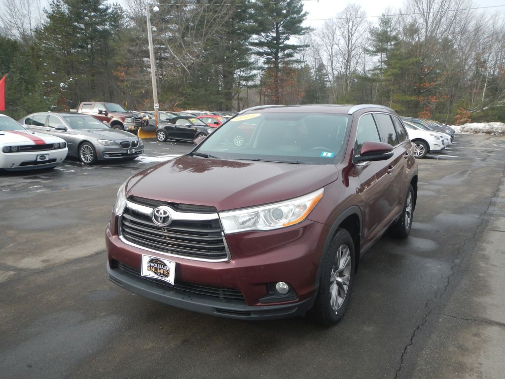 2014 Toyota Highlander Image 1