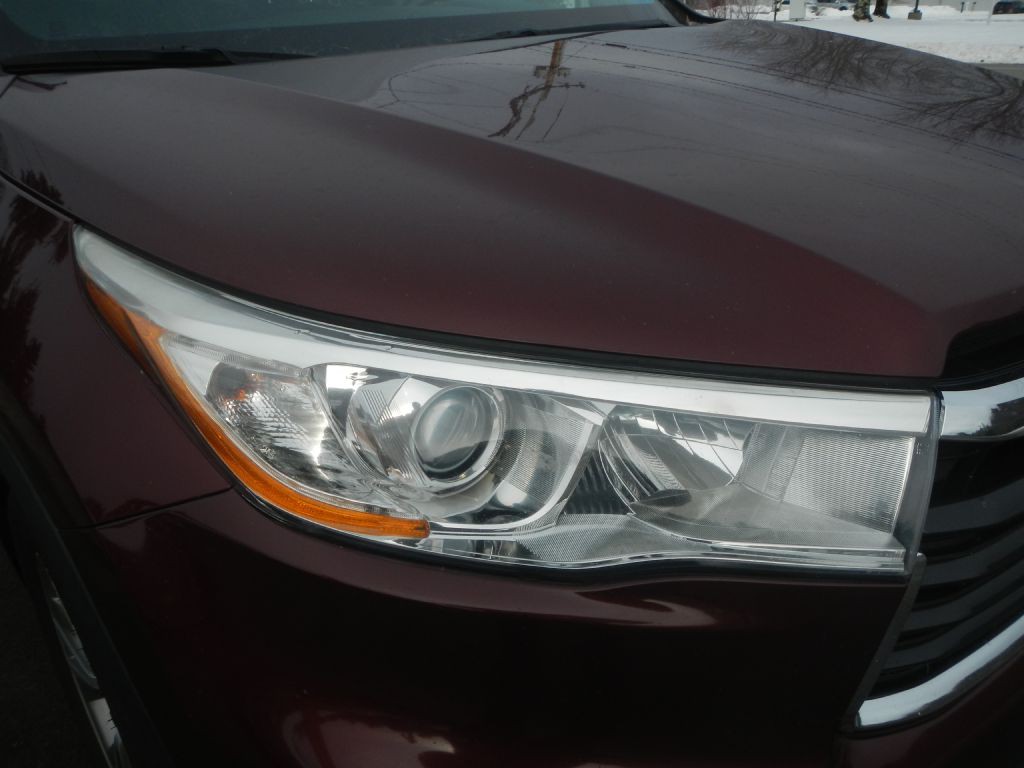 2014 Toyota Highlander Image 14