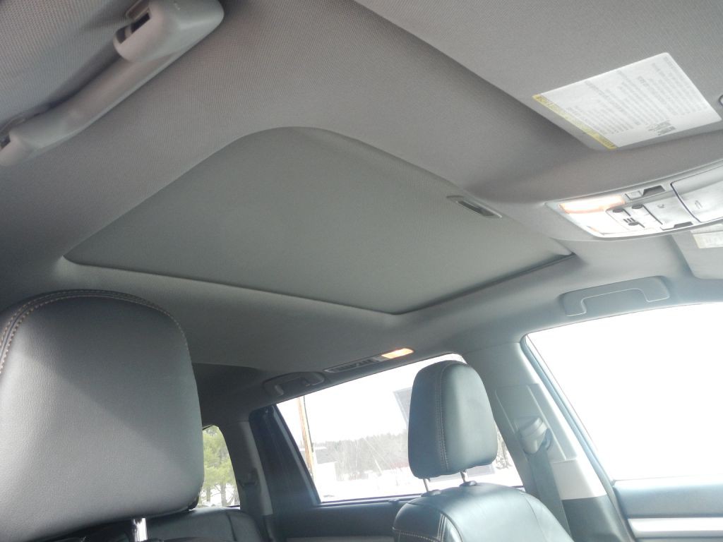 2014 Toyota Highlander Image 26